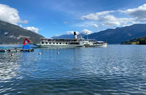 Faulensee Apartment | See und Berge Loft