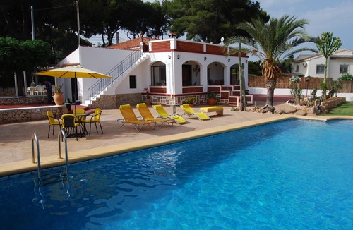 Moravit Villa | See view villa with pool and big garden.