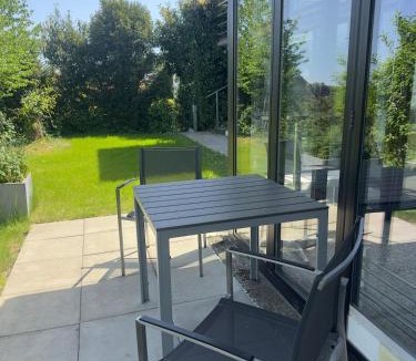Salenstein Apartment | Seeblick-Urlaub am Bodensee