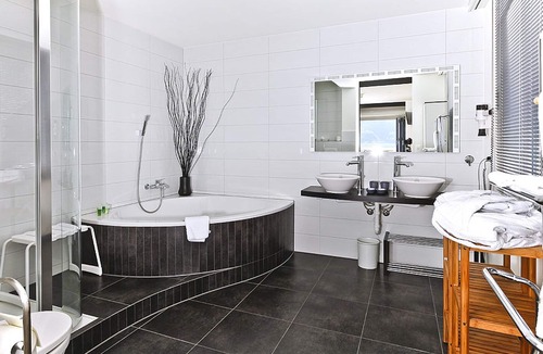 Hergiswil Hotel | Seehotel Pilatus