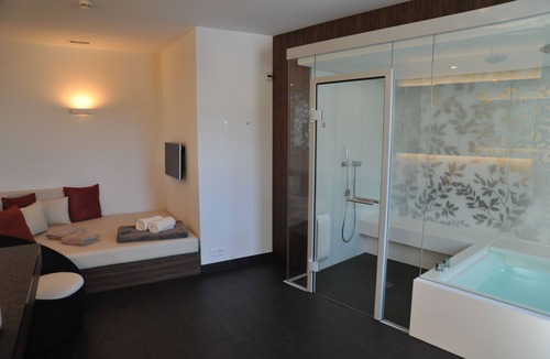 Brunnen Hotel | Seehotel Waldstaetterhof Swiss Quality