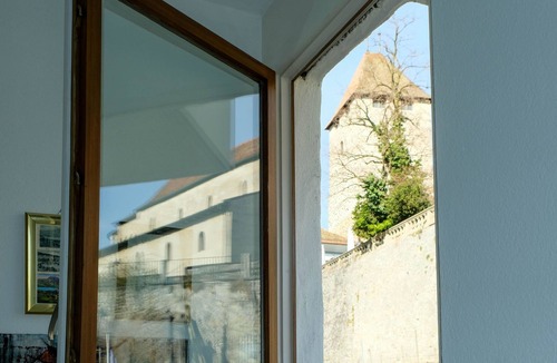 Spiez Apartment | Seewohnung 2 by Interhome