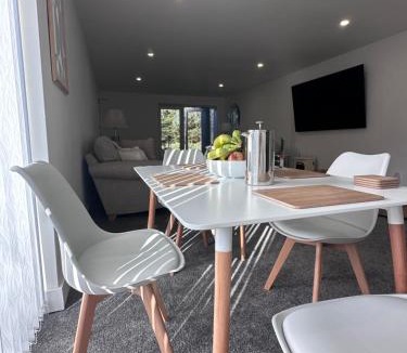 Coventry Hotel | Selborne Studios Off road gated parking