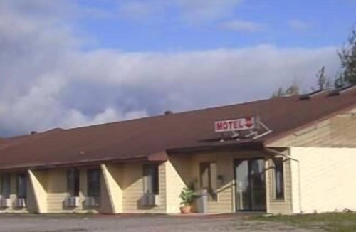 Manitouwadge Hotel | Select Inn