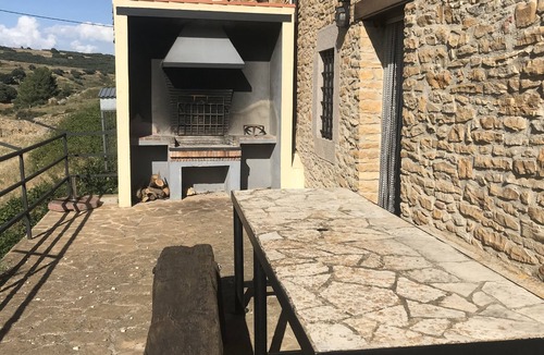Vilafranca Cottage | Self catering Masia Matutano for 12 people
