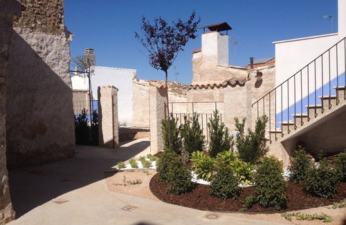 Horcajo de Santiago Cottage | Self catering La Alvardana for 15 people