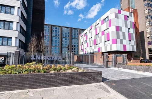 Old Trafford Apartment | Self Catering Accommodation Manchester