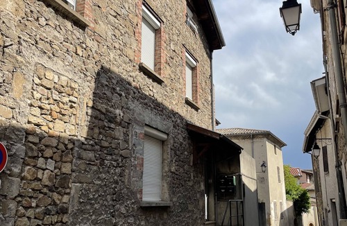 Chavanay Apartment | Self-catering apartment 90m2 Chavanay 8-11 persons