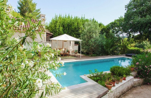 Quartier des Espesses Apartment | Self catering apartment with swimming pool