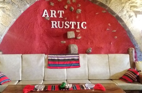 Enroig Cottage | Self catering Art Rustic for 12 people