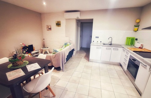 Verges Cottage | Self catering Bora Bora allotjaments for 4 people