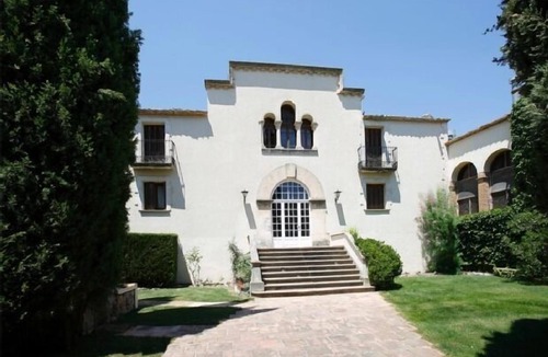 Puigdalba Villa | Self catering Can Ferran for 15 people
