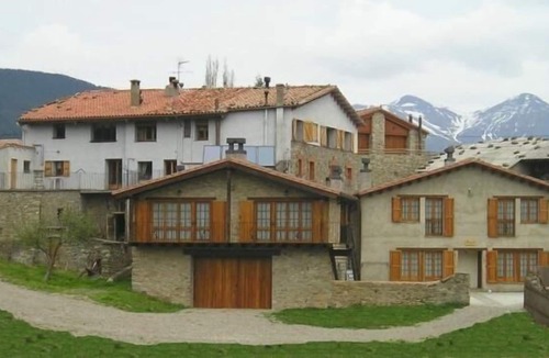 Campelles Cottage | Self catering Can Tubau for 10 people