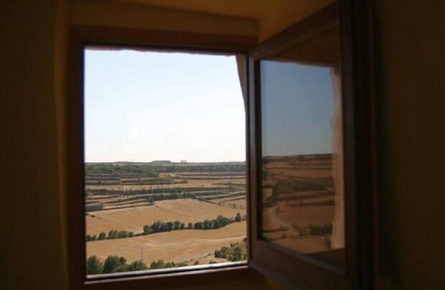 Montfalco Murallat Cottage | Self catering cottage Cal Estasia for 3 people