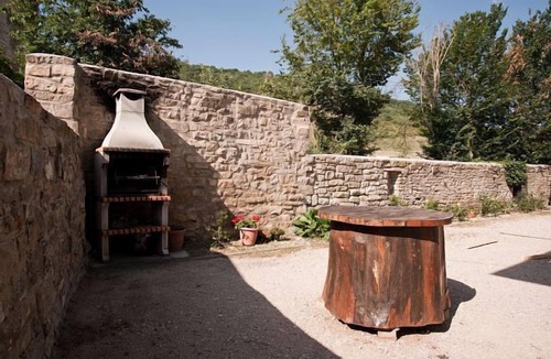 Urraul Bajo Cottage | Self catering El Torreón de la Bruna for 16 people