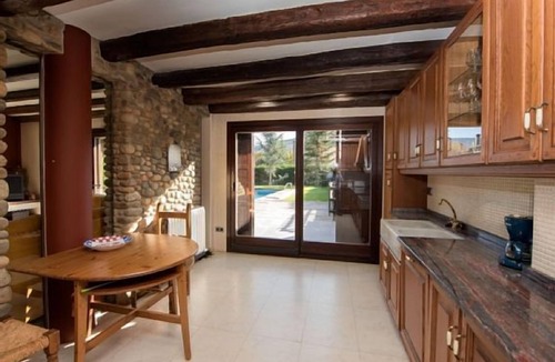 Seu de Urgell Cottage | Self catering Can Oscar for 12 people
