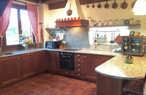 Larraun Cottage | Self catering Etxaburu for 8 people