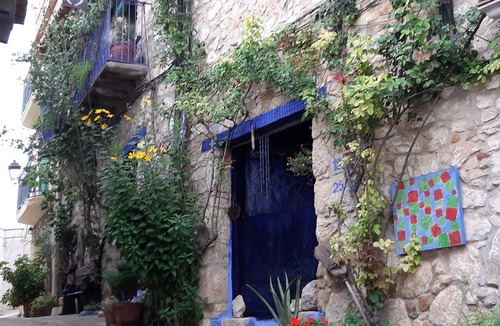 San Jorge Cottage | Self catering L´Amborget y La Mallada for 4 people
