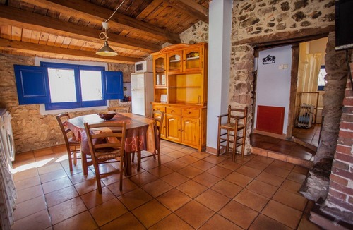 Riudaura Cottage | Self catering La Rovirota for 6 people