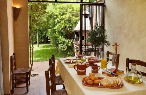 Parlava Cottage | Self catering Mas Can Salvi for 7 people