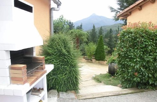 Arbucies Apartment | Self catering Mas Romeu for 6 people