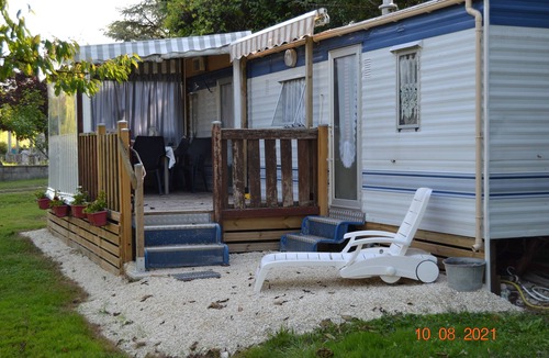 Saint-Romain House | Self-catering mobile home