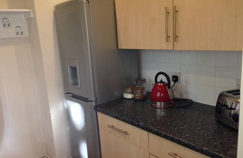 Chester Apartment | Self catering studio flat at Thornleigh