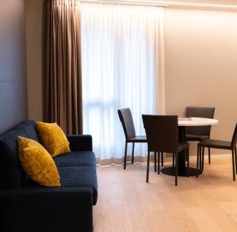 Arbedo-Castione Bed & Breakfast | SELF CHECK IN Arbed Living Apartments Arbedo Castione