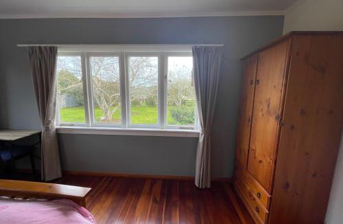 Te Miro House | Self check-in double or single rooms