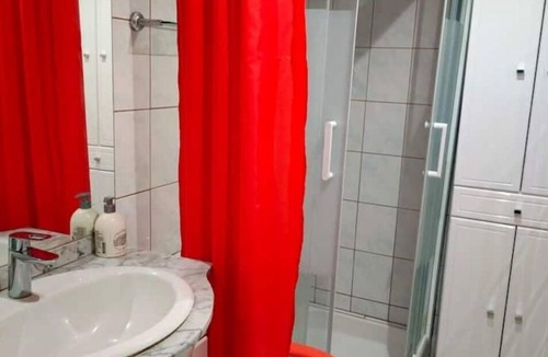 Saint-Illiers-la-Ville Apartment | Self-contained studio in the heart of the Yvelines