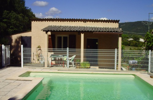 Boisset-et-Gaujac Apartment | Self-contained studio at the gateway to the Cévennes