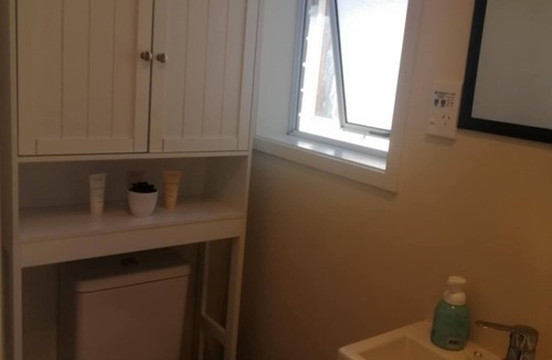 Ruawai Cabin | Self contained 1 Bedroom Cabin