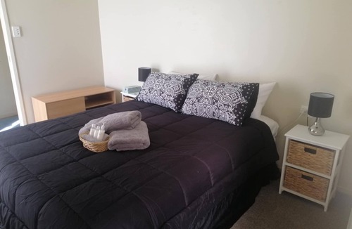 Ruawai Cabin | Self contained 1 Bedroom Cabin