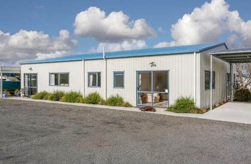 Buckland Apartment | Self Contained Cottage Pukekohe