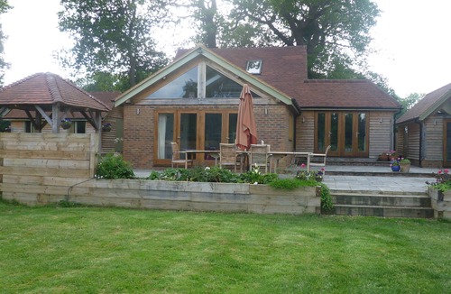 Haslemere Apartment | Self Contained Small Barn Unit in AONB