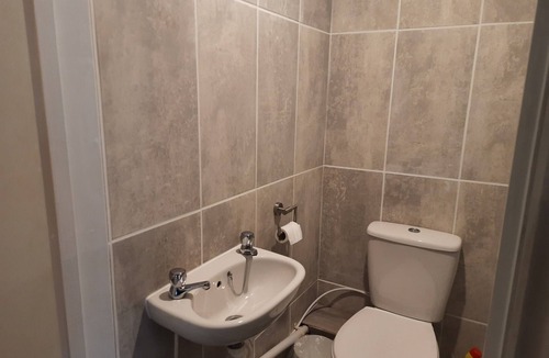 Winterton-on-Sea Apartment | Self Contained Studio Flat in Winterton Hall