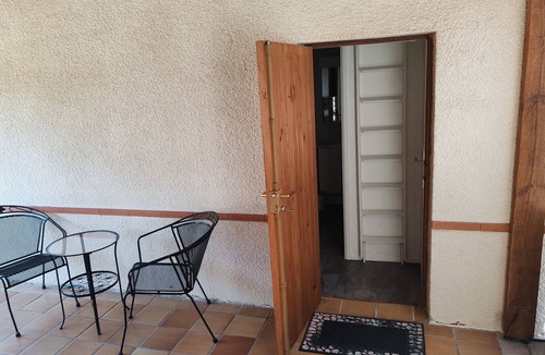 Fontenilles Apartment | Self-contained studio