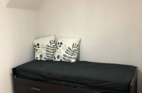 Nonza Apartment | Self-contained studio with courtyard in the heart of Nonza