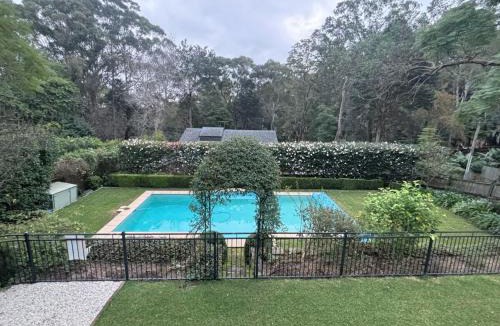 Wahroonga House | Self-contained unit in Wahroonga