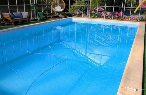 Bayenghem-les-Eperlecques Apartment | Self-contained apartment with swimming pool