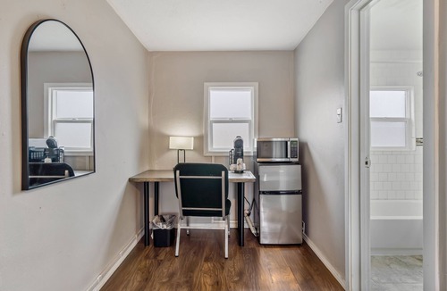 Colville Hotel | Selkirk Motel