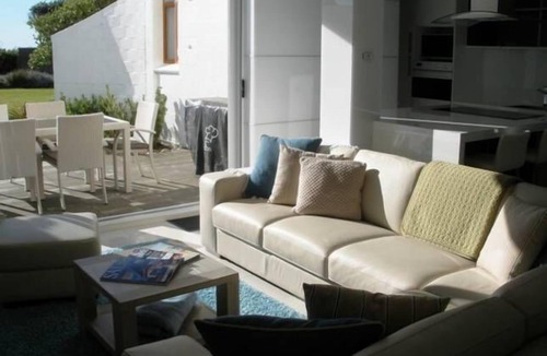 Semaphore Park Apartment | Semaphore Sunset - beachfront