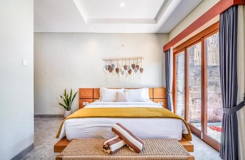Dewi Sri Villa | Semar Villa, a cozy studio Villa with a Private Pool, Bali
