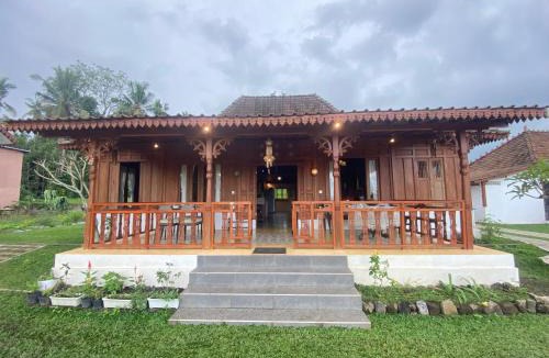 Melayang Bed & Breakfast | Sembung Healing House