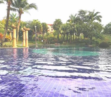 Semenyih Villa | Semenyih Escapar Villa by Dan