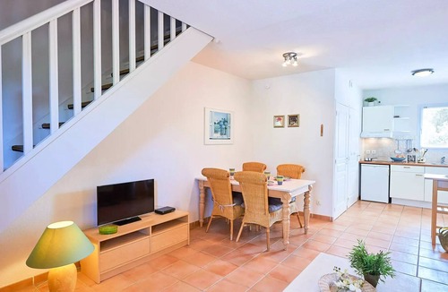 Nans-les-Pins Villa | Semi-detached bastide, 1 bathroom, sleeps 4