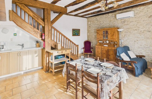 Montignac Ski Chalet | Semi-detached cottage - shared pool - 4 people