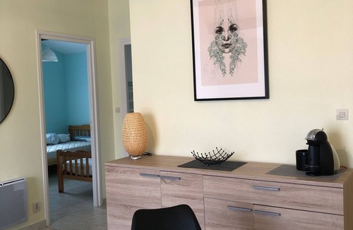 Angles Cottage | Semi-detached cottage with heated pool 5km from the beach