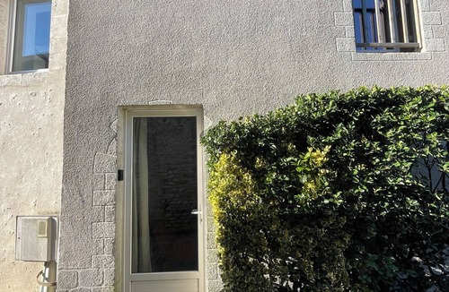Baule Condo | Semi-detached house combining old-world charm and modern comforts