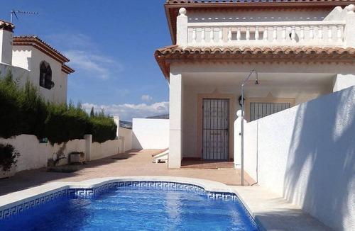 Miami Platja Cottage | Semi-detached House with Private Pool and Parking in Miami Platja